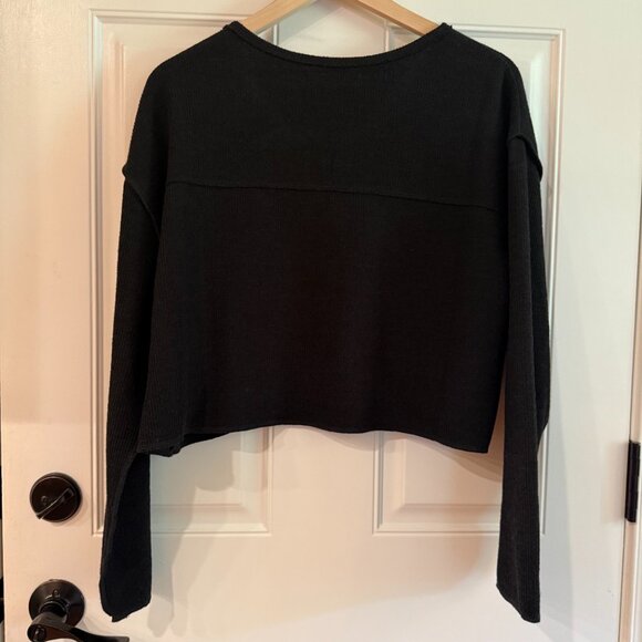 NWT Urban Outfitters Womens Parker Notched Long Sleeve Black Top Cropped Shirt M - Picture 9 of 12